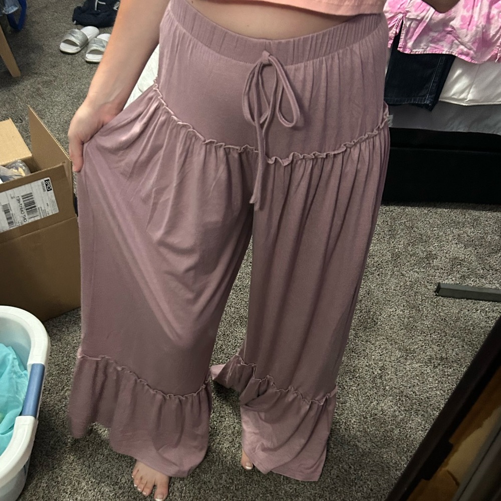 Wide Leg Ruffle Trim Pants - Picture 4 of 12